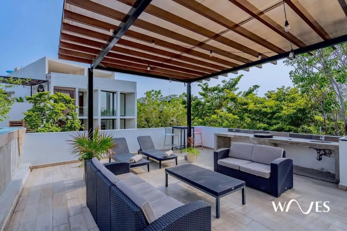Spacious 1 Bedroom With Great Location & Rooftop Pool By Waves Management Tulum Mexico