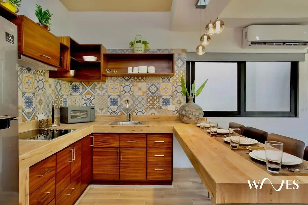 Spacious 1 Bedroom With Great Location & Rooftop Pool By Waves Management Tulum Villa