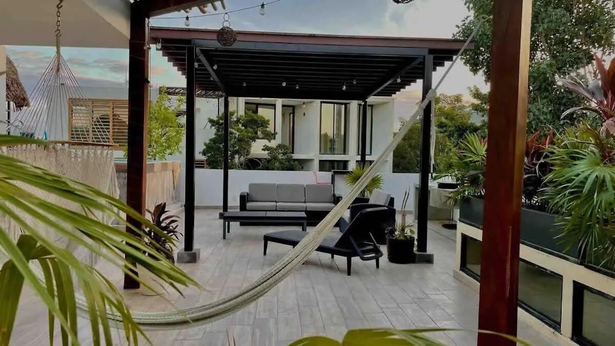 Spacious 1 Bedroom With Great Location & Rooftop Pool By Waves Management Tulum