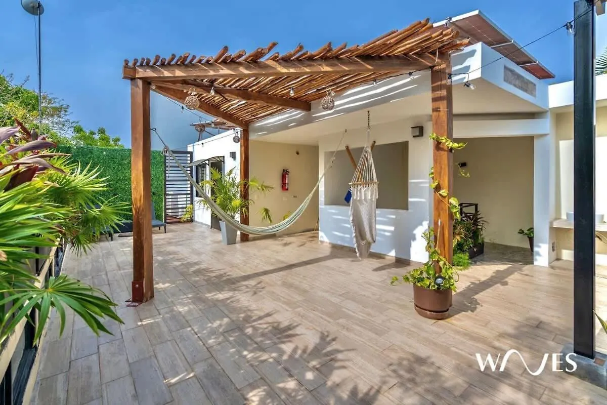 Spacious 1 Bedroom With Great Location & Rooftop Pool By Waves Management Tulum 0*,  Mexico