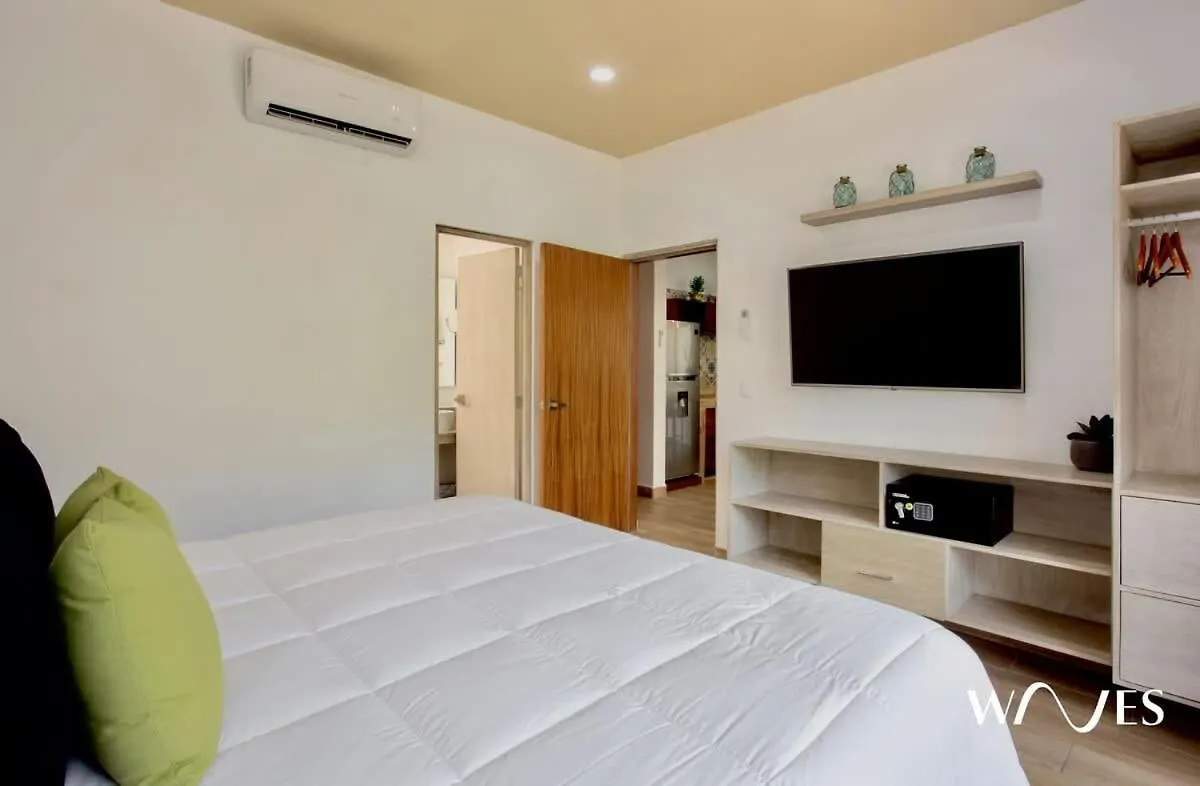 Spacious 1 Bedroom With Great Location & Rooftop Pool By Waves Management Tulum Villa