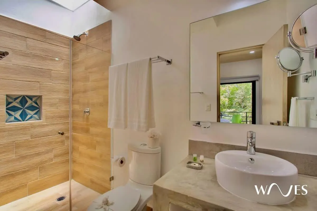 Spacious 1 Bedroom With Great Location & Rooftop Pool By Waves Management Tulum