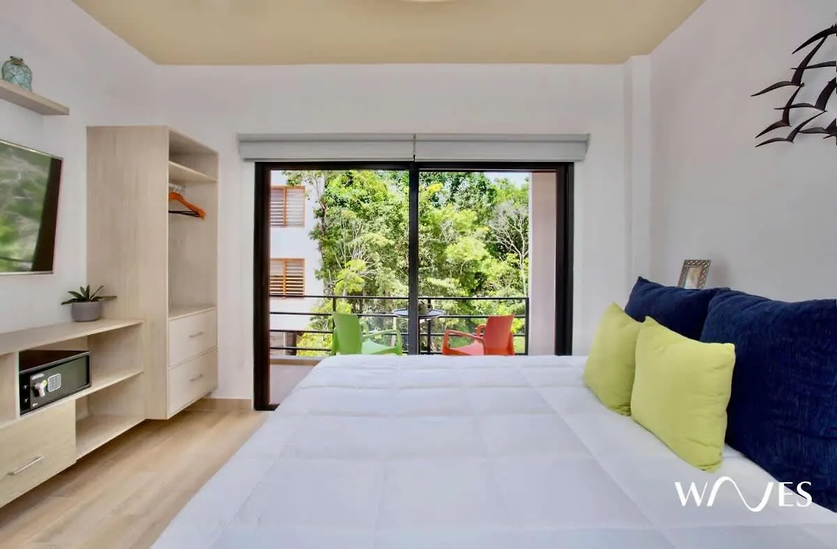 Spacious 1 Bedroom With Great Location & Rooftop Pool By Waves Management Tulum 0*,  Mexico